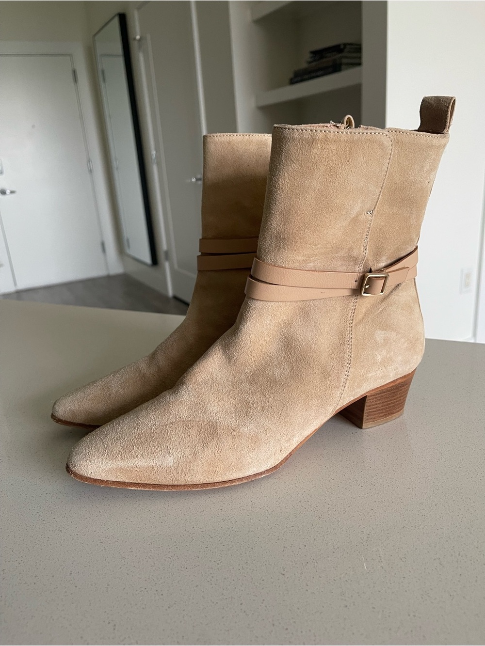 Alberto Fermani Genuine Suede Ankle Booties Tan - Made in Italy – Sz 8.5W IT 39